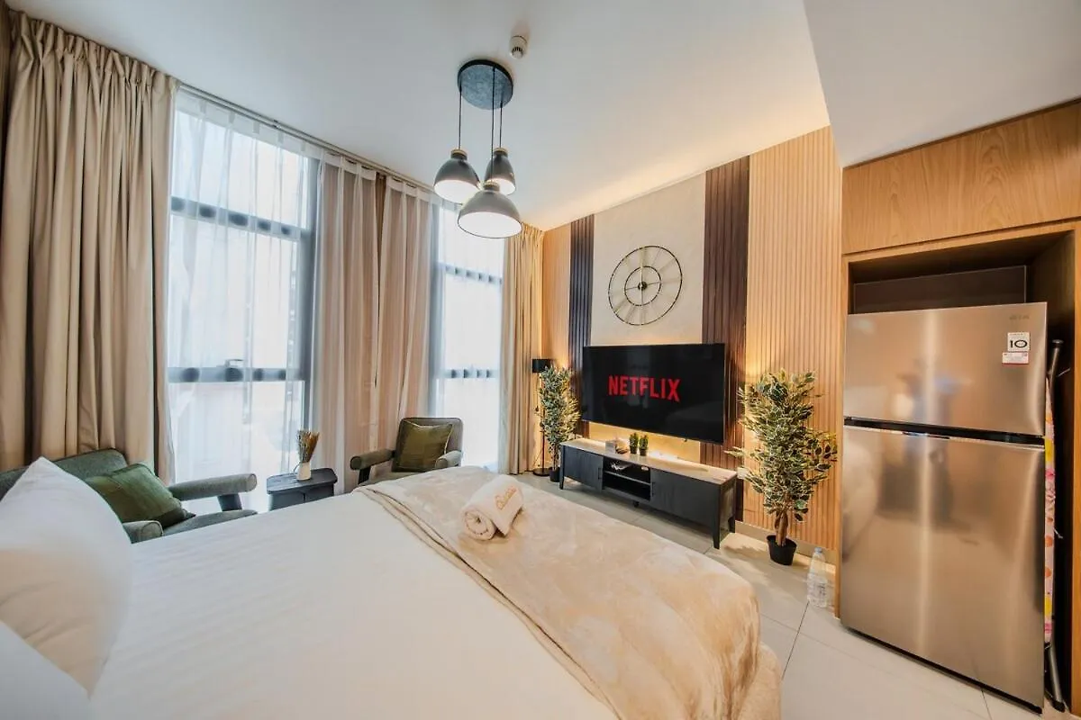 Sunset Studio By Bluecloud Holidays Sharjah
