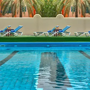 Al Bustan Flats Отель